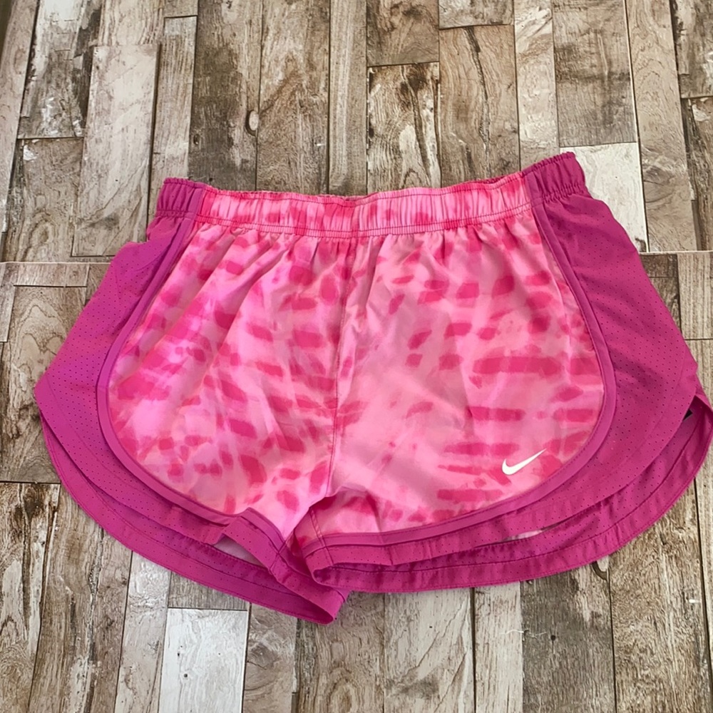 NWT Nike Pink Dri Fit Shorts Size Medium
